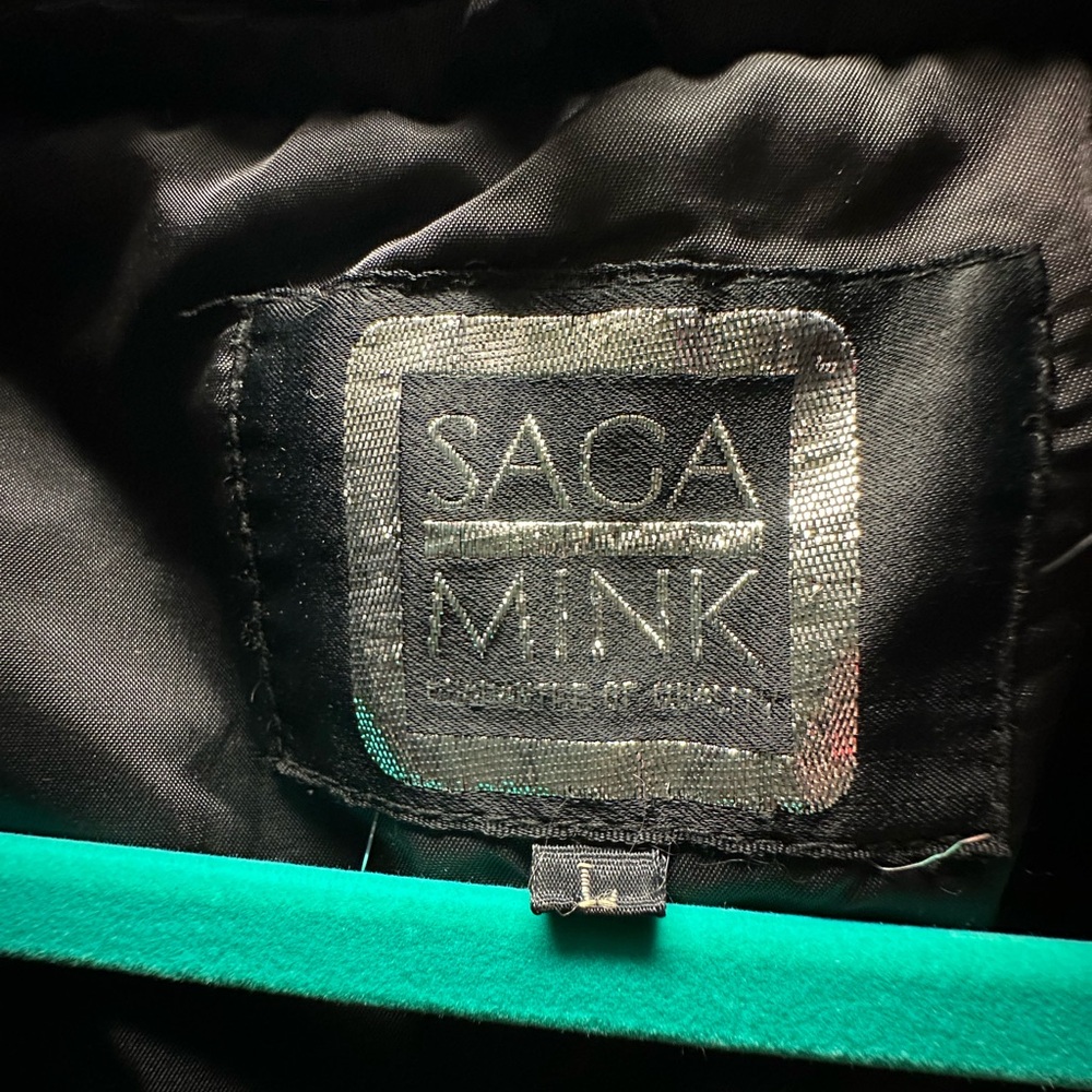 Saga Furs Black Mink Fur Coat - Picture 3 of 16